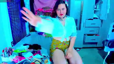 Snapshot of iansofy27 chatting on 05.30.26 ansifia online show from 05.30.26