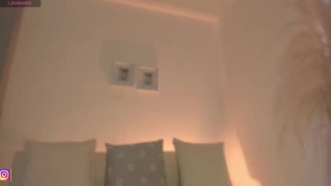 I A R A   online show from 02.05.26