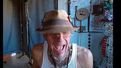 Snapshot of ibpms247 chatting on 12.29.24 PMS online show from 12.29.24