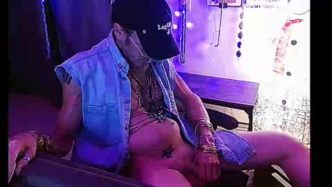 Snapshot of ibpms247 chatting on 12.30.24 PMS online show from 12.30.24