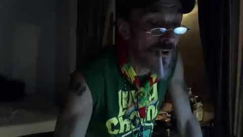 Snapshot of ibpms247 chatting on 10.16.25 PMS online show from 10.16.25