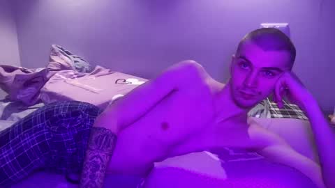 MAX online show from 02.01.25