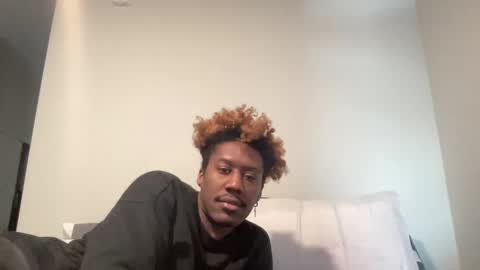 Snapshot of icecream_bbc chatting on 02.12.25 Icecream BBC online show from 02.12.25