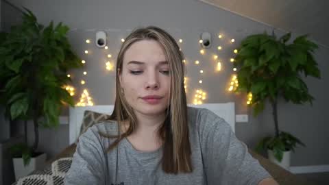 Danielle online show from 01.07.25