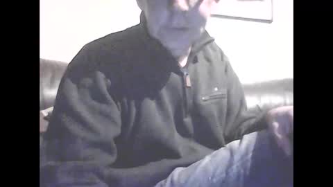 Snapshot of icemandude chatting on 02.28.26 icemandude online show from 02.28.26