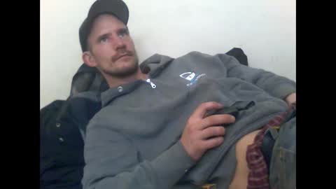 Snapshot of icetwerller chatting on 03.10.25 icetwerller online show from 03.10.25