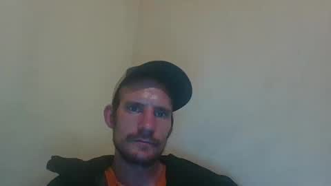 Snapshot of icetwerller chatting on 10.14.25 icetwerller online show from 10.14.25