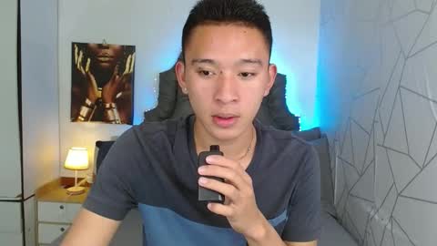 Snapshot of iconicmateo chatting on 01.30.25 Mateo online show from 01.30.25