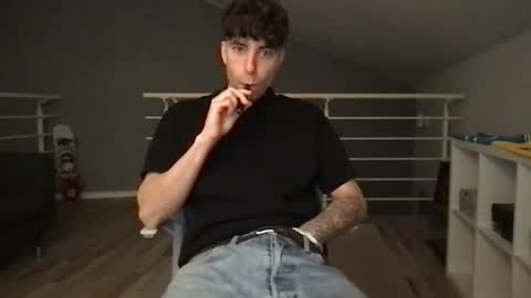 Snapshot of icyninesix chatting on 01.15.25 icyninesix online show from 01.15.25