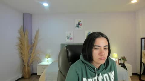Icy online show from 06.06.26