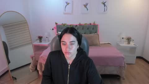 Icy online show from 07.24.26