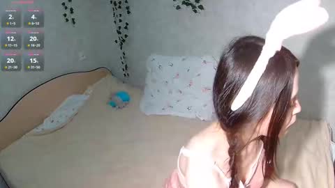Ann online show from 10.04.25