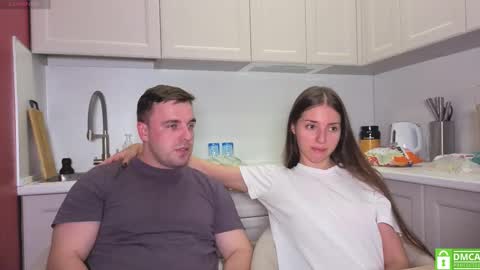 Julia and Mira online show from 09.10.25