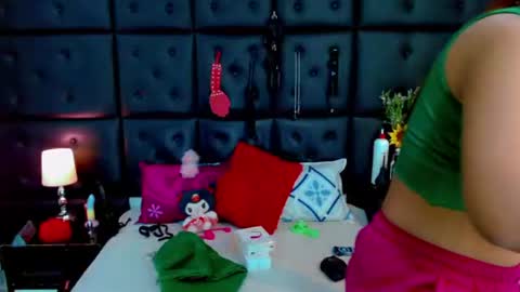 iisalombardi online show from 06.22.26