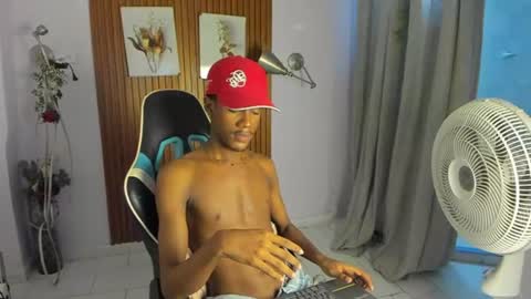 ikaro_blue online show from 07.14.26