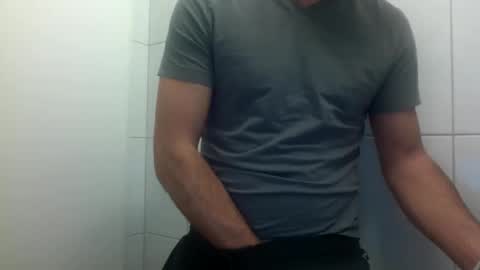 Snapshot of ilcaponero chatting on 04.21.26 ilcaponero online show from 04.21.26