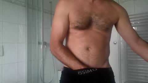 Snapshot of ilcaponero chatting on 06.02.26 ilcaponero online show from 06.02.26