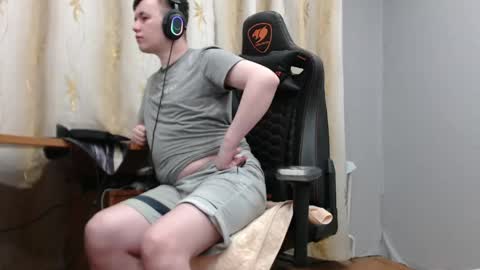 Snapshot of iliaskrisloveee chatting on 04.24.26 lord online show from 04.24.26