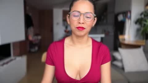 Kloe online show from 04.08.26