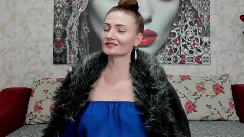 Snapshot of illegalbeauty87 chatting on 12.04.24 Ingrid or more easier...Miss GoDDess Mistress online show from 12.04.24