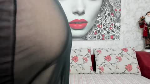 Snapshot of illegalbeauty87 chatting on 01.02.25 Ingrid or more easier...Miss GoDDess Mistress online show from 01.02.25
