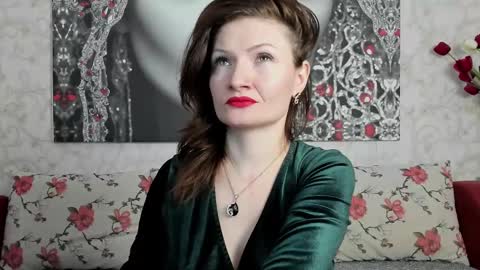 Snapshot of illegalbeauty87 chatting on 02.23.25 Ingrid or more easier...Miss GoDDess Mistress online show from 02.23.25