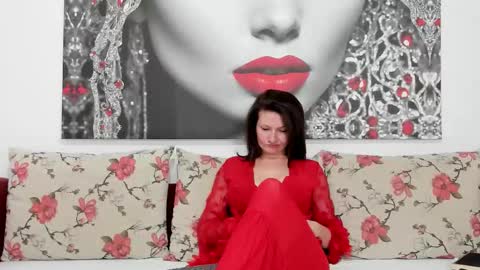 Snapshot of illegalbeauty87 chatting on 10.03.25 Ingrid or more easier...Miss GoDDess Mistress online show from 10.03.25