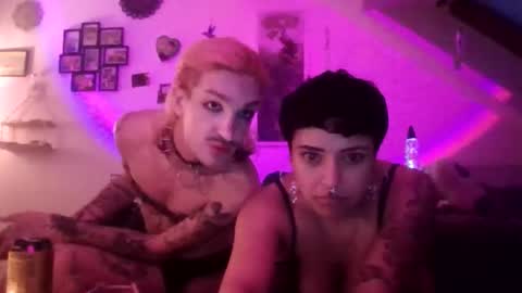 Snapshot of illegeil chatting on 02.04.26 Latin Geil online show from 02.04.26