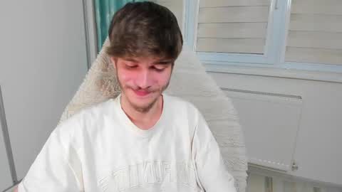 Snapshot of illusions888 chatting on 03.01.25 D-Illusion online show from 03.01.25