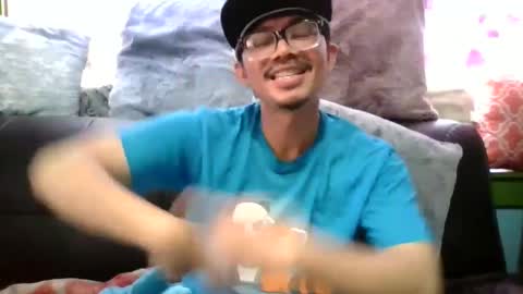 Snapshot of ilovebunny69 chatting on 09.20.25 ilovebunny69 online show from 09.20.25