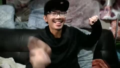 Snapshot of ilovebunny69 chatting on 09.23.25 ilovebunny69 online show from 09.23.25