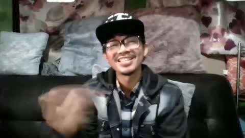 Snapshot of ilovebunny69 chatting on 09.25.25 ilovebunny69 online show from 09.25.25