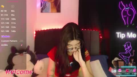 Snapshot of ily_bea chatting on 05.30.26 Ily Bea online show from 05.30.26
