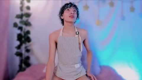 Alejo independent model   online show from 10.22.25