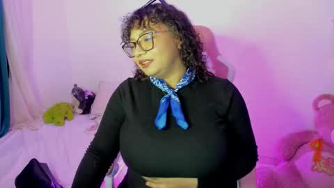 Snapshot of im_angels7 chatting on 10.16.25 Angela online show from 10.16.25