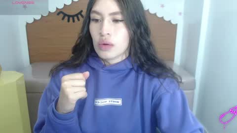 Snapshot of im_anny_t chatting on 07.17.26 Anny online show from 07.17.26