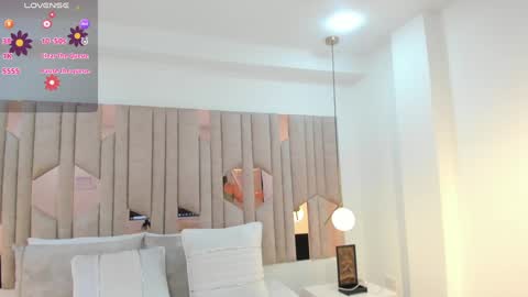 DAHLIA online show from 01.27.25