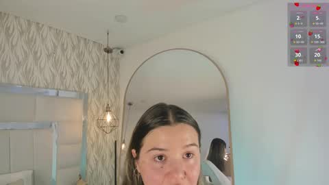 DAHLIA online show from 09.18.25