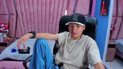 mathias online show from 03.11.25