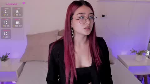 Snapshot of im_mave chatting on 02.13.25 Mave online show from 02.13.25