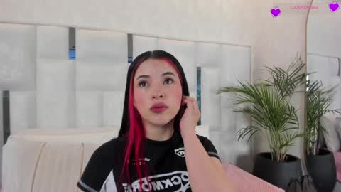 Nika online show from 05.19.26