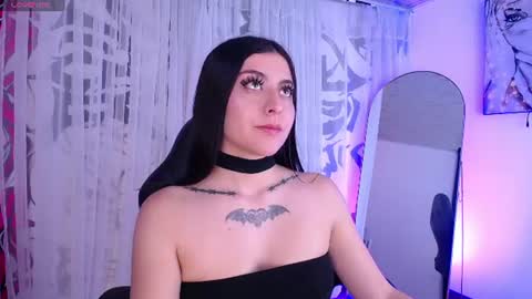 Snapshot of im_rosse_ chatting on 06.19.26 Jade Rosse online show from 06.19.26