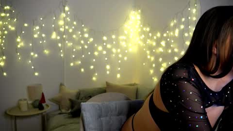 Snapshot of im_yourr_secret chatting on 02.02.25 Pattie online show from 02.02.25