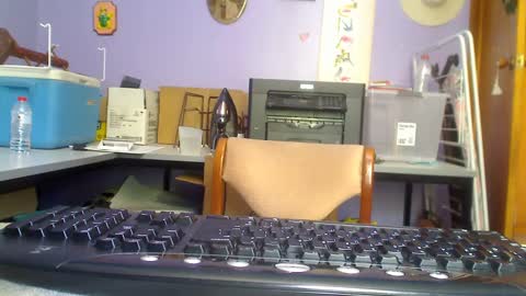 Snapshot of imaussiechris chatting on 02.27.25 Aussie Guy online show from 02.27.25