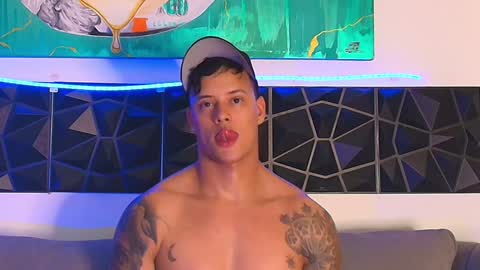 Snapshot of imconor chatting on 01.31.25 imconor online show from 01.31.25