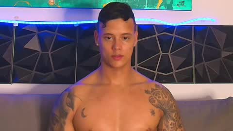 Snapshot of imconor chatting on 02.28.25 imconor online show from 02.28.25