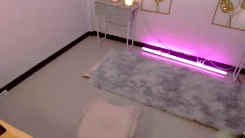 Ashley online show from 12.19.24