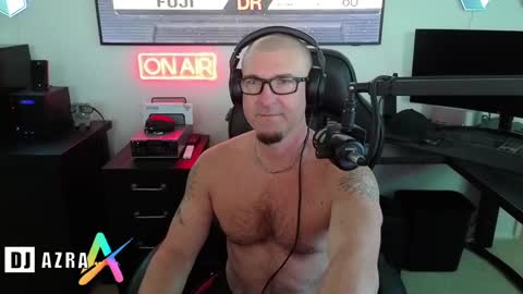 Snapshot of imdjazra chatting on 12.27.24 DJ Azra online show from 12.27.24