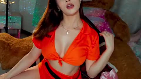 Joanna  Independent model. online show from 06.08.26