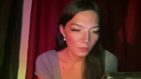 Snapshot of imjustasluttyintownxxx chatting on 06.18.26 Mika online show from 06.18.26
